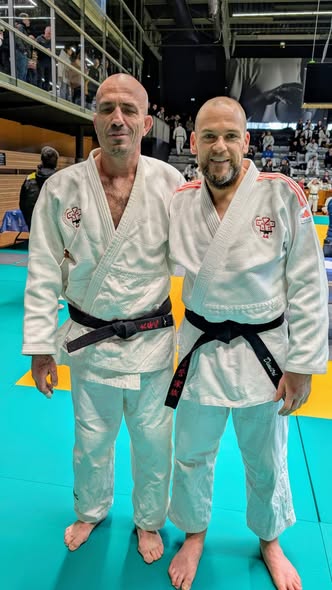 Lire la suite à propos de l’article Février 2026 – Nos vétérans font le “Buzz” à Lormont